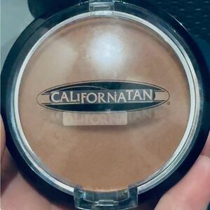 New level 3 Bronzer/shimmer